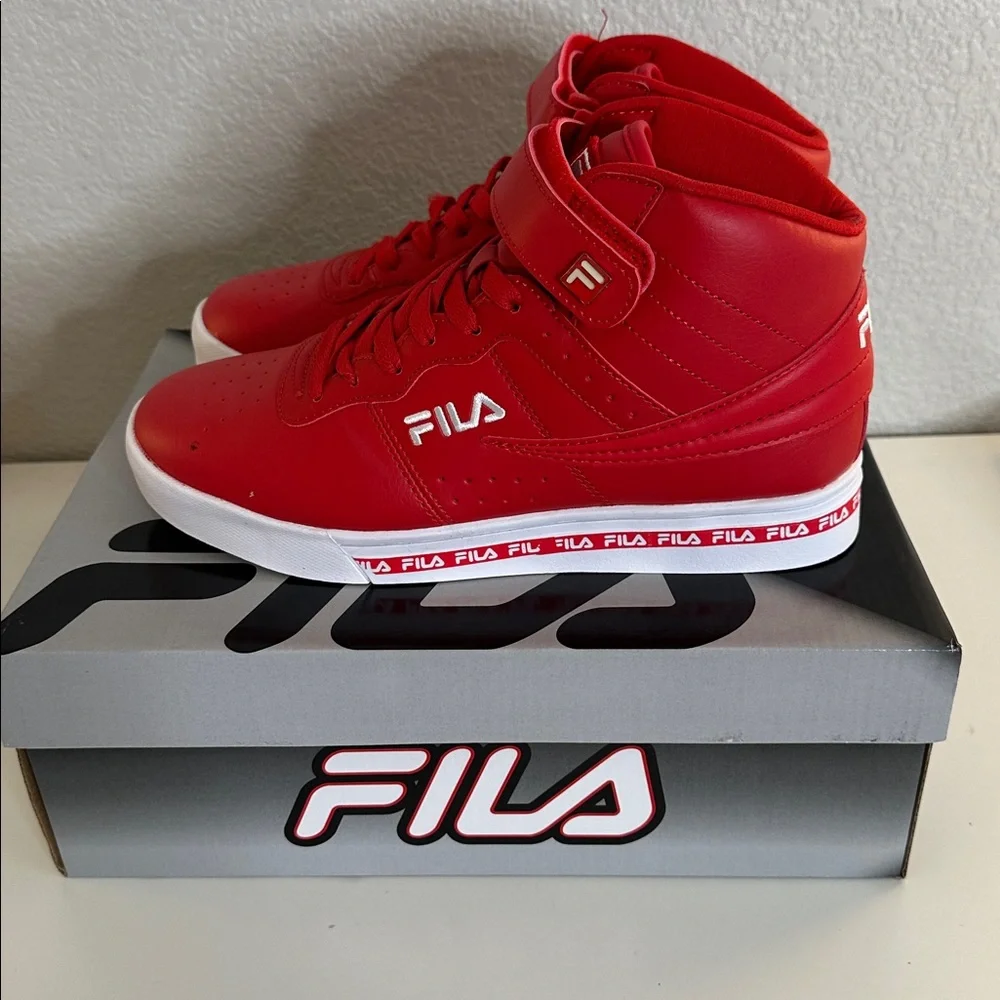 Fila Men's 13 Repetition Red Synthetic Lifestyle Sneakers Size 7 New in Box! - Picture 5 of 13